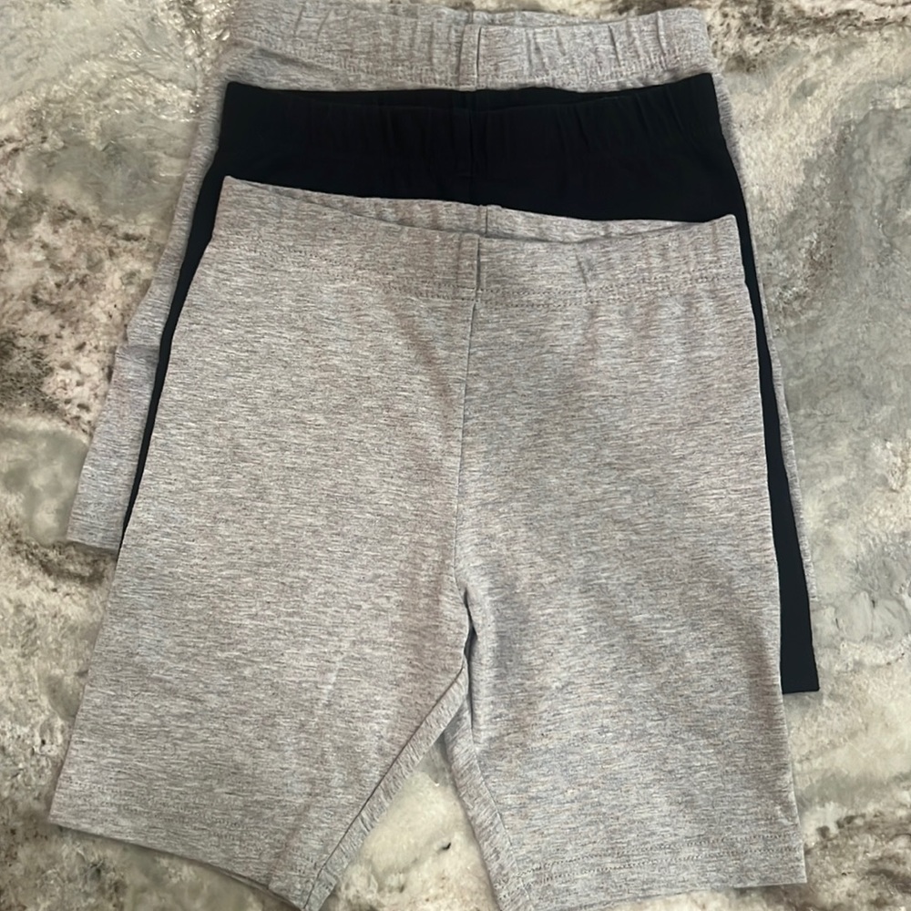 NEVER WORN - Simple Joys by Carters Bike Shorts - 3 Pairs - Size 7